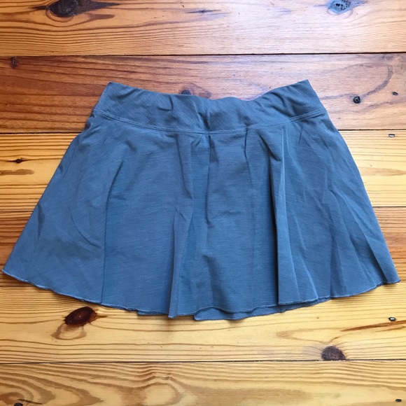 Slazenger Grey Black Tennis Skort, EUC, M - Picture 10 of 11